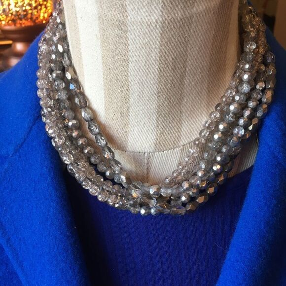 GORGEOUS MULTIPLE Silver Gray Strand Necklace! - Picture 1 of 9